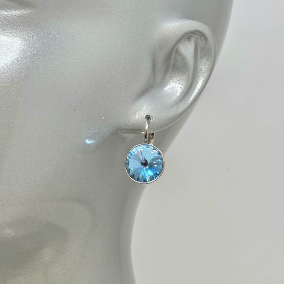 accentrix Jewelry - 😍NEW RELEASE Aqua Swarovski Rivoli Solitaire Earring